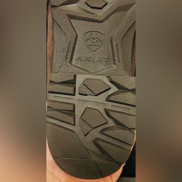 NWOT Ariat Waterproof Charlie Bootie in Chocolate Suede size 9.5 - Picture 8 of 15